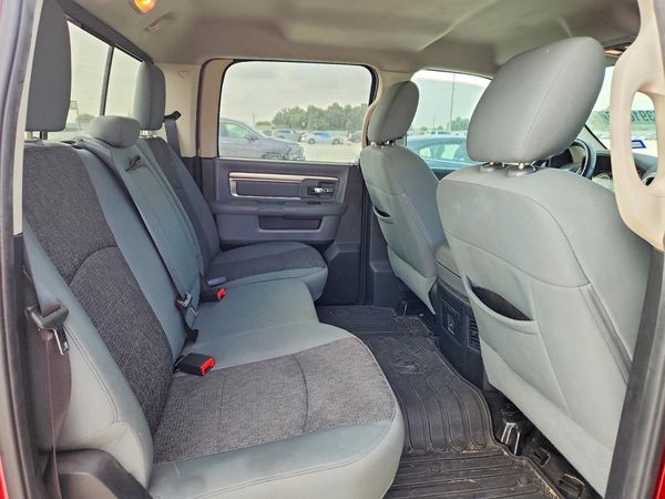 2015 RAM 1500 SLT