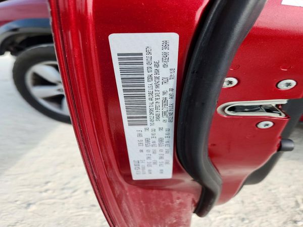 2015 RAM 1500 SLT