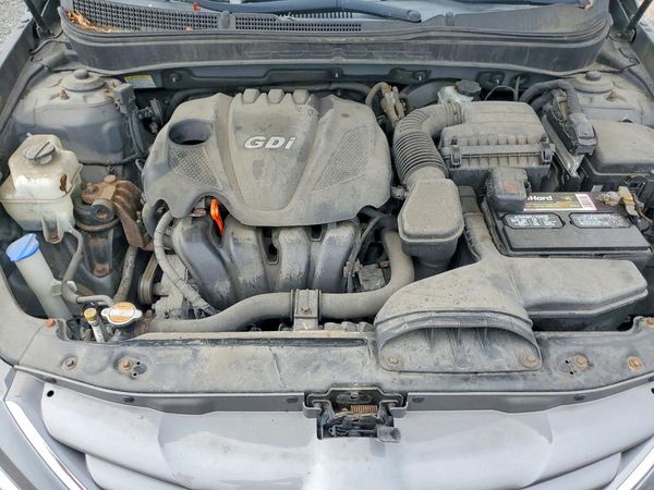 2012 HYUNDAI SONATA Middle-low level — Engine bay
