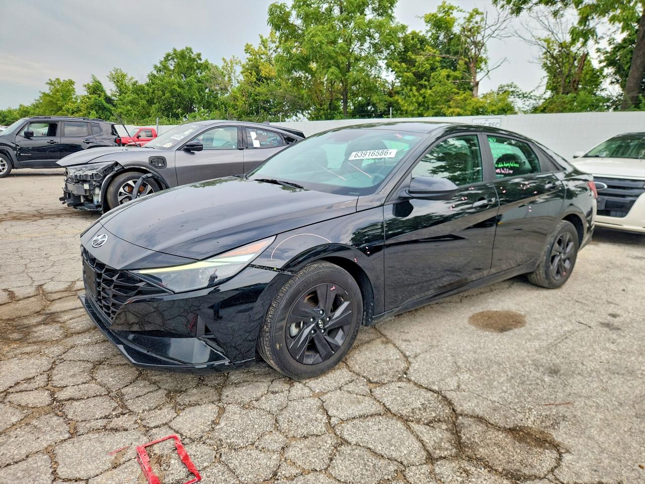 2023 HYUNDAI ELANTRA