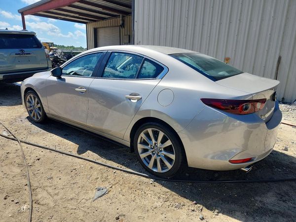 2026 MAZDA 3