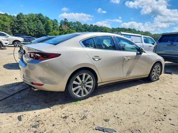 2026 MAZDA 3
