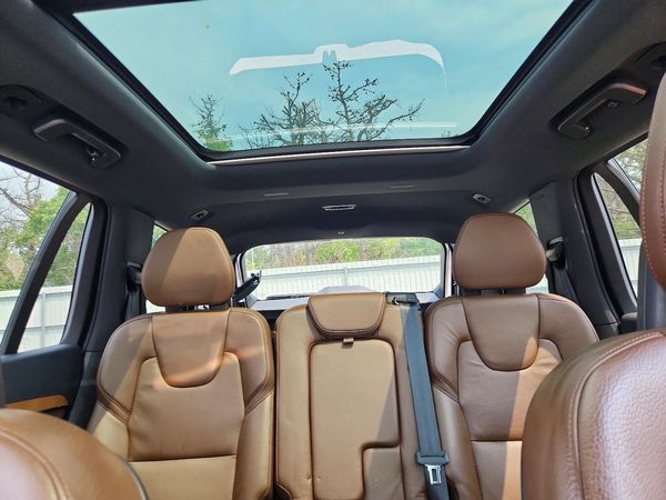 2021 VOLVO XC90