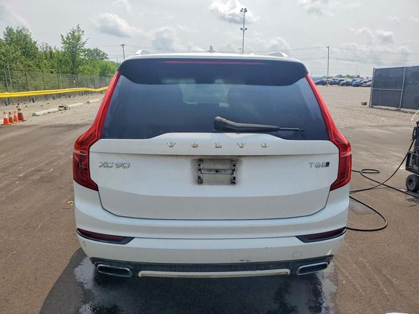 2016 VOLVO XC90 SVR5 R-Design — DIRR