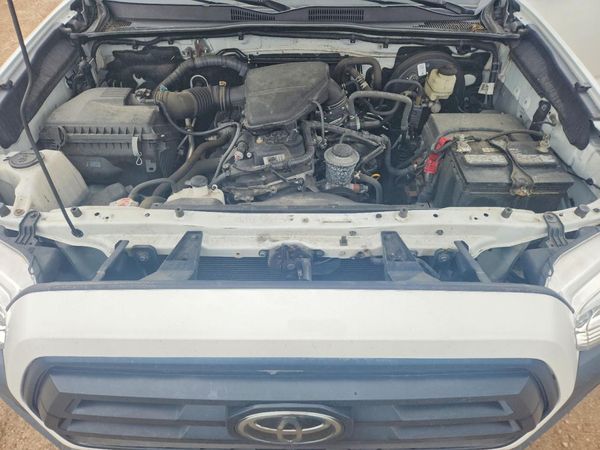 2021 TOYOTA TACOMA SR5