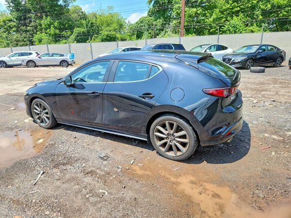 2021 MAZDA 3