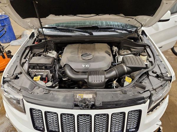 2015 JEEP GRAND CHEROKEE LAREDO 4X4