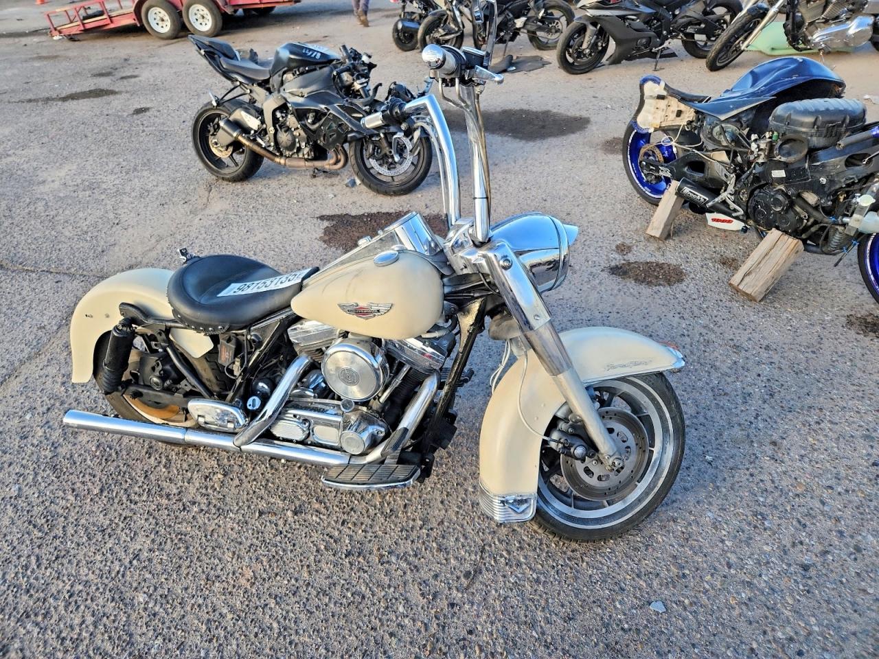 2014 HARLEY-DAVIDSON FLHX