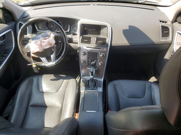 2016 VOLVO XC60 SV33 Premier