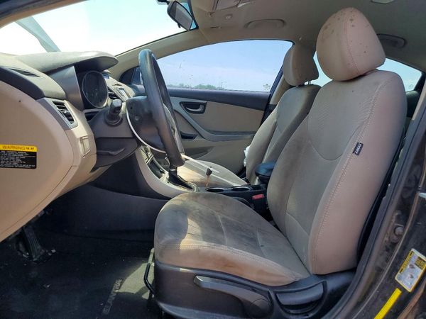 2015 HYUNDAI ELANTRA GLS(Middle)