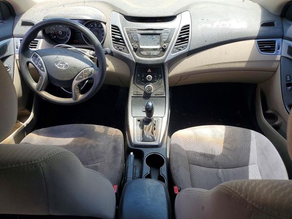 2015 HYUNDAI ELANTRA GLS(Middle)