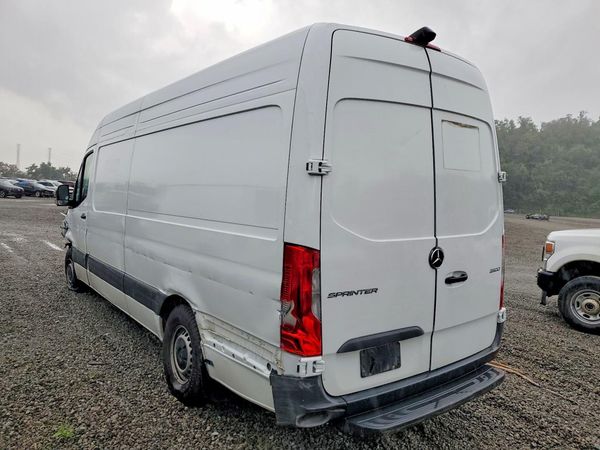 2025 MERCEDES-BENZ SPRINTER