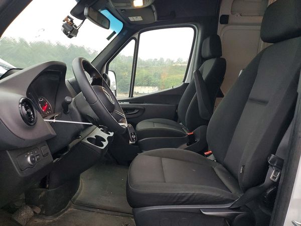 2025 MERCEDES-BENZ SPRINTER
