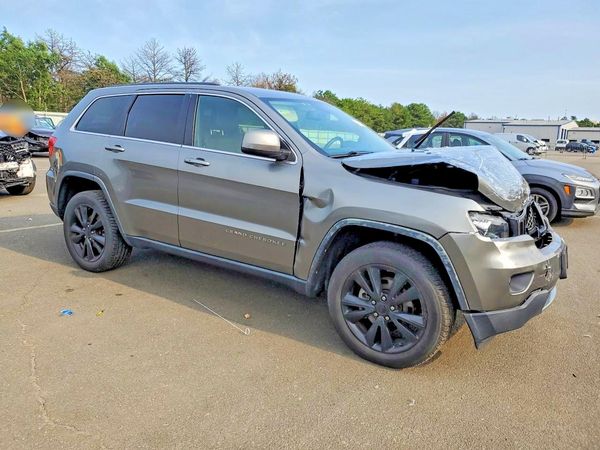 2013 JEEP GRAND CHER Laredo