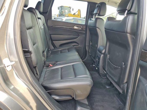 2013 JEEP GRAND CHER Laredo