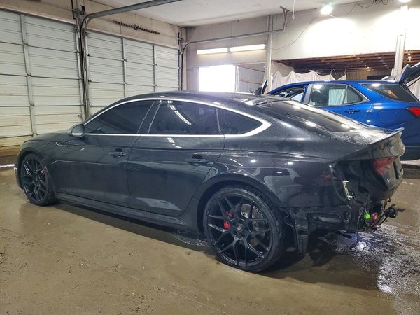 2019 AUDI RS5 quattro