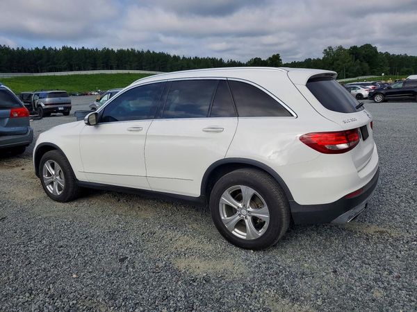 2016 MERCEDES-BENZ GLC