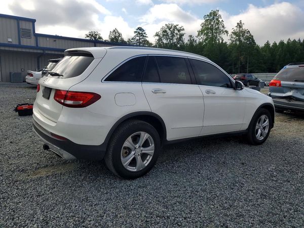 2016 MERCEDES-BENZ GLC