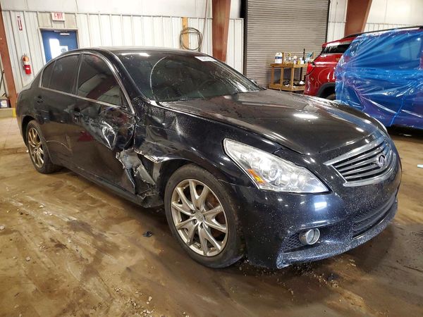 2012 INFINITI G37