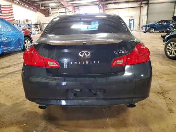 2012 INFINITI G37