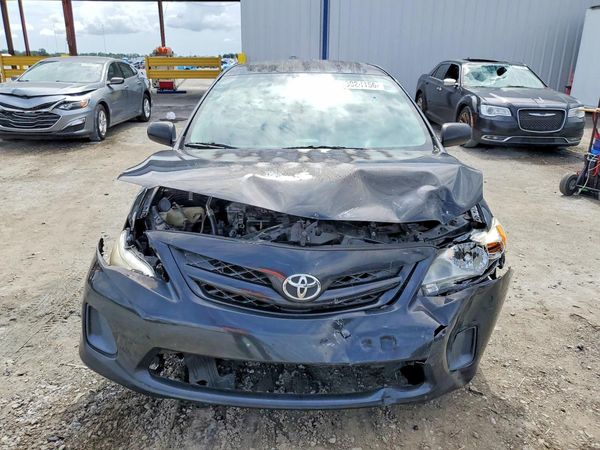 2012 TOYOTA COROLLA