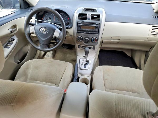 2012 TOYOTA COROLLA