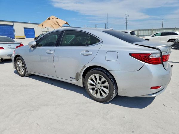 2014 LEXUS ES 300h
