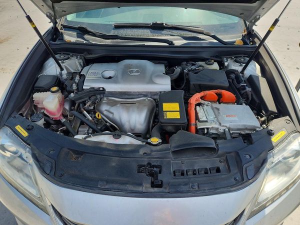 2014 LEXUS ES 300h