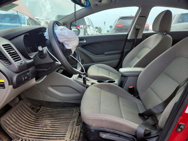 2014 KIA FORTE LX, EX