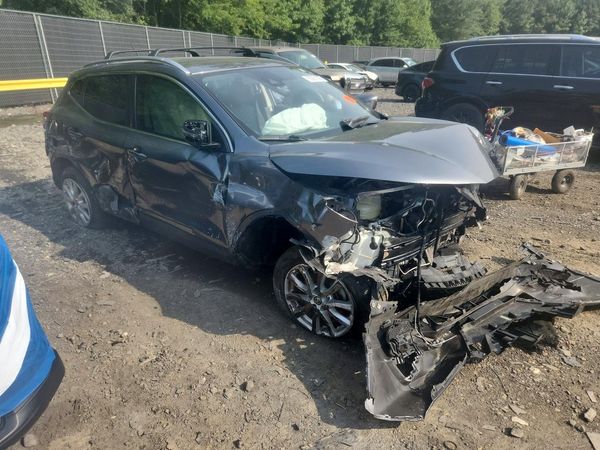 2020 NISSAN ROGUE — Passenger 3/4