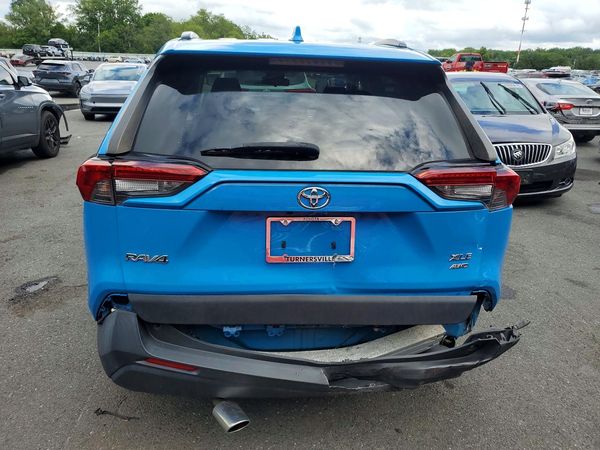 2019 TOYOTA RAV4 XLE / XLE Premium 4WD