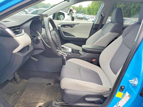 2019 TOYOTA RAV4 XLE / XLE Premium 4WD