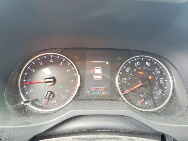 2019 TOYOTA RAV4 XLE / XLE Premium 4WD
