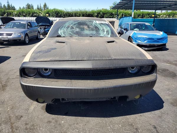 2013 DODGE CHALLENGER Base
