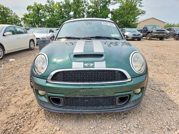 2013 MINI COOPER COUPE
