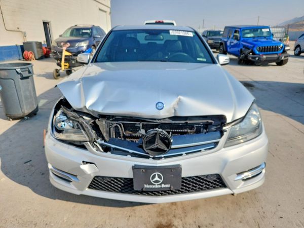 2014 MERCEDES-BENZ C