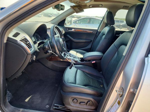 2012 AUDI Q5 Premium Plus