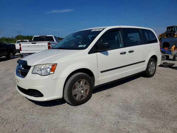 2013 DODGE GRAND CARAVAN SE