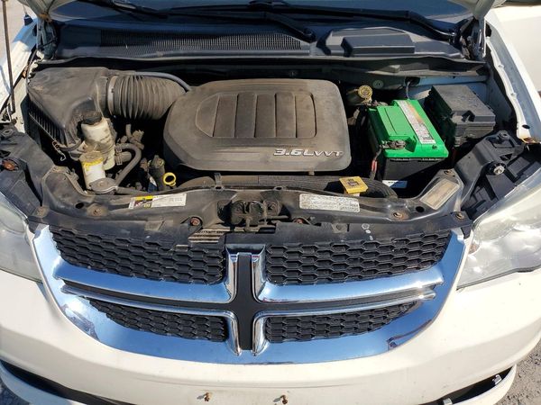2013 DODGE GRAND CARAVAN SE