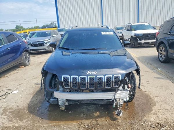 2021 JEEP CHEROKEE LATITUDE LUX 4X2