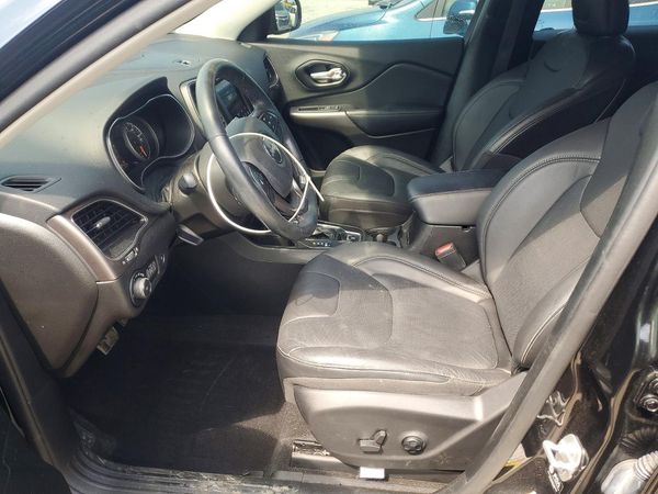 2021 JEEP CHEROKEE LATITUDE LUX 4X2