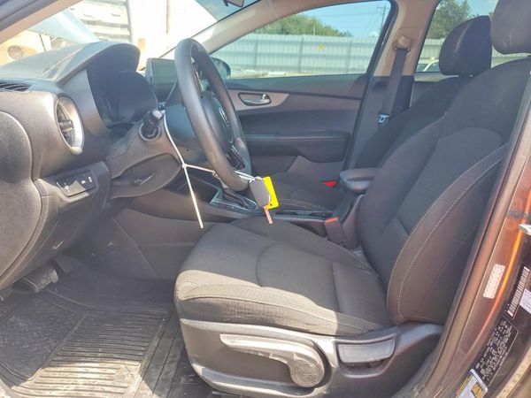 2021 KIA FORTE FE, LXS