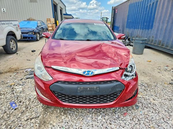 2013 HYUNDAI SONATA