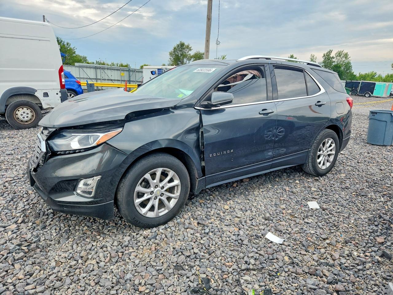 2018 CHEVROLET EQUINOX LT (1LT) — Front 3/4
