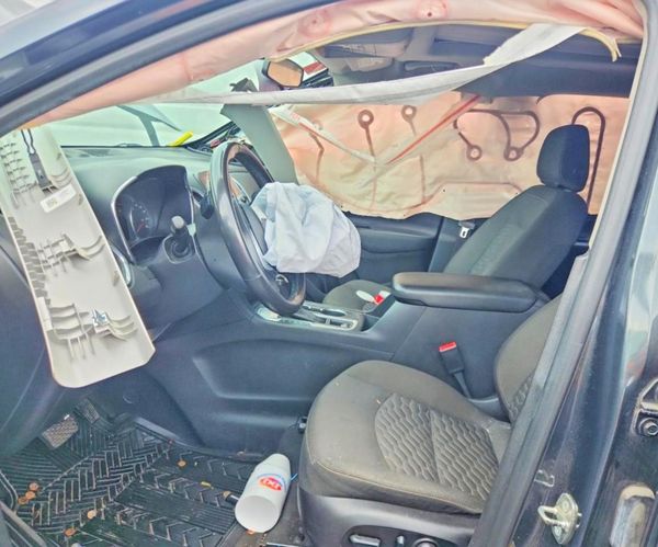 2018 CHEVROLET EQUINOX LT (1LT) — DENT