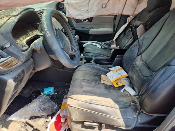 2017 HONDA CRV EX — DENT