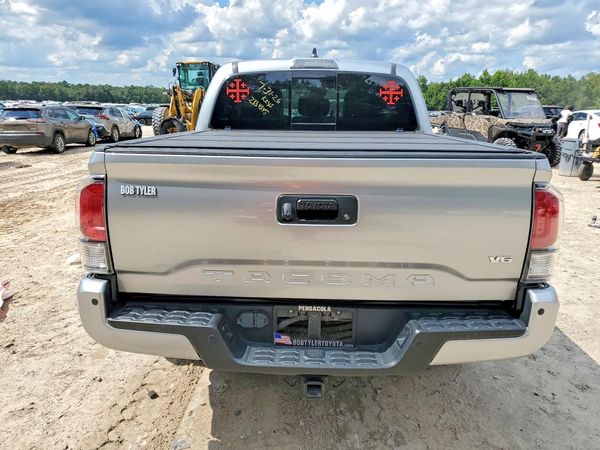2022 TOYOTA TACOMA Limited