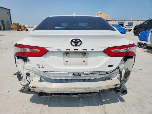 2020 TOYOTA CAMRY