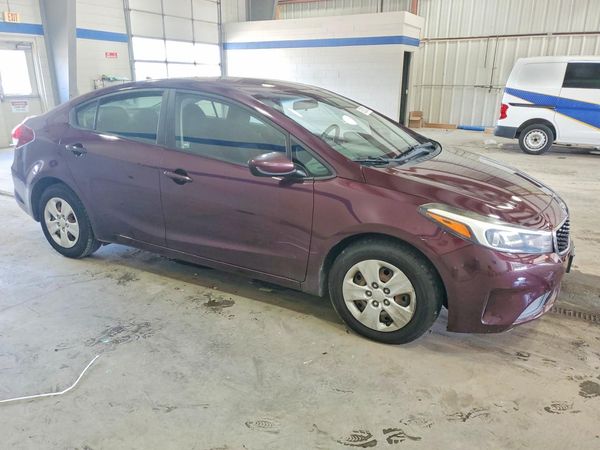 2018 KIA FORTE LX Base