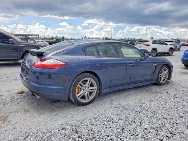 2013 PORSCHE PANAMERA Base (2WD), 4 (4WD)